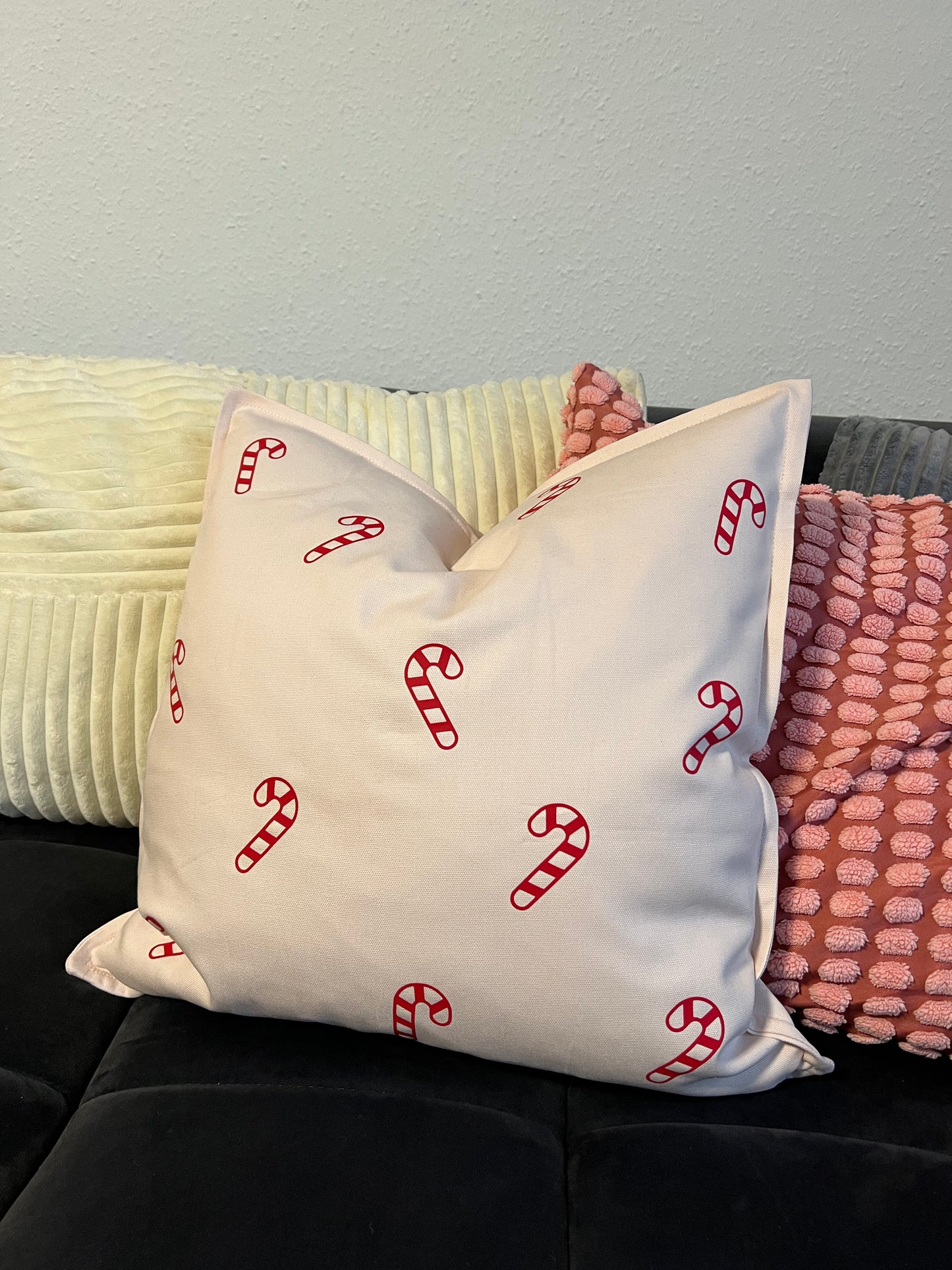 Kissen mit Zuckerstangen